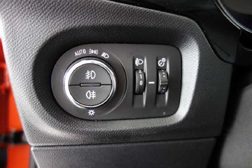 Bild 13 Opel Corsa F Elegance