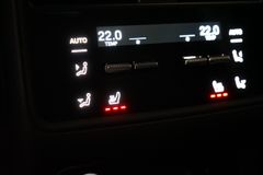 PORSCHE Cayenne GTS Coupé | Leichtbau Sport-Paket PORSCHE Cayenne GTS Coupé | Leichtbau Sport-Paket