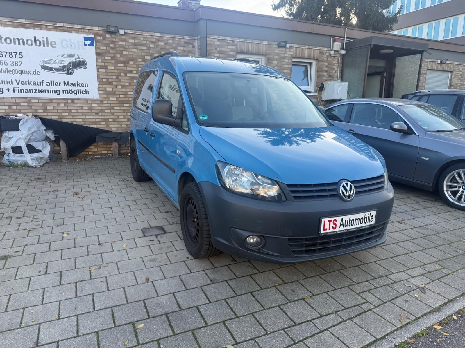 Volkswagen Caddy 2010 — interior