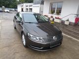 Volkswagen Passat CC,AUTOMATIK,KLIMA,NAVI,SITZHEIZUNG. - Volkswagen Passat CC mit Benzin-Antrieb