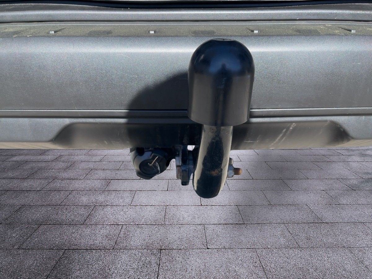 Fahrzeugabbildung Renault Kangoo Rapid Advance TCe 100 FAP AHK ABS Fahrera