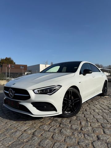 MERCEDES-BENZ CLA 220 4MATIC AMG Junge Sterne Edition Pano. Am