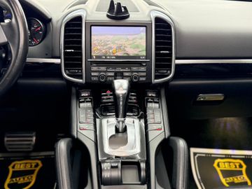 Porsche Cayenne - 12