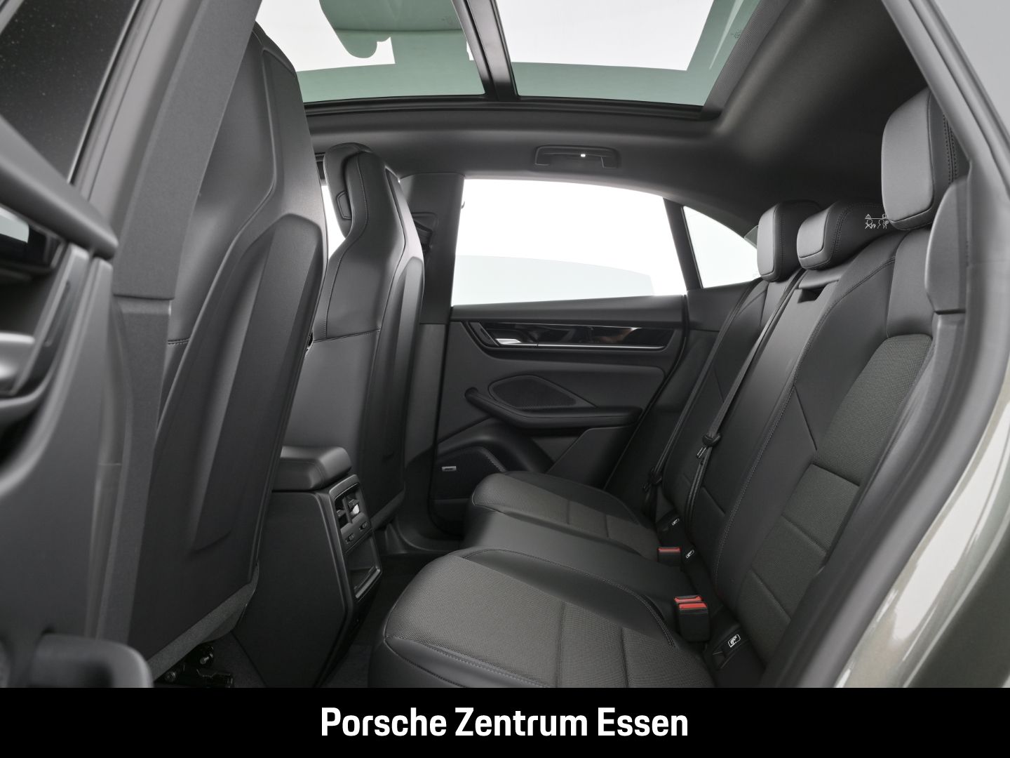 Porsche Macan - Bild 15