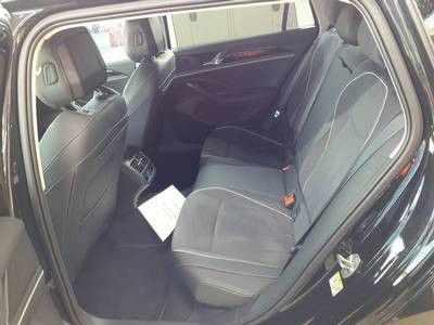 Passat Variant 2.0 TDI DSG ELEGANCE AHK+IQ.LIGHT