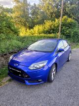 Ford Focus 2,0 EcoBoost ST Leder-Sport-Paket ST - Ford Focus: St2
