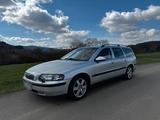 Volvo V70 II 2.4T 5 Zylinder Turbo | LPG |... - Volvo V70 mit LPG-Antrieb: Kombi
