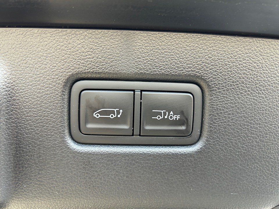 Fahrzeugabbildung Hyundai STARIA 9SITZER 2.2 CRDi 8AT 4WD PRIME PANO 1HD++