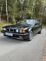 BMW E32 730i V8 M60 Automatik 5 Gang - BMW 730 mit Benzin-Antrieb: Limousine, 730i E32
