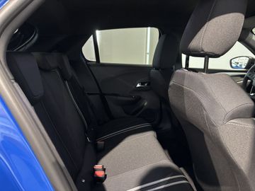 Fotografie 7 des Opel Corsa 1.2 Direct Injection Turbo Automatik GS