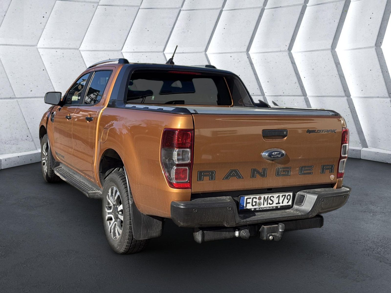 Fahrzeugabbildung Ford Ranger Wildtrak Doppelkabine 4x4