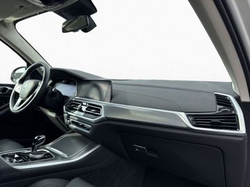 BMW X5 - 11