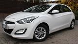 Hyundai i30 Trend 1.Hand Panodach PDC Klima Alarm PDC uv - Hyundai i30: Alarm