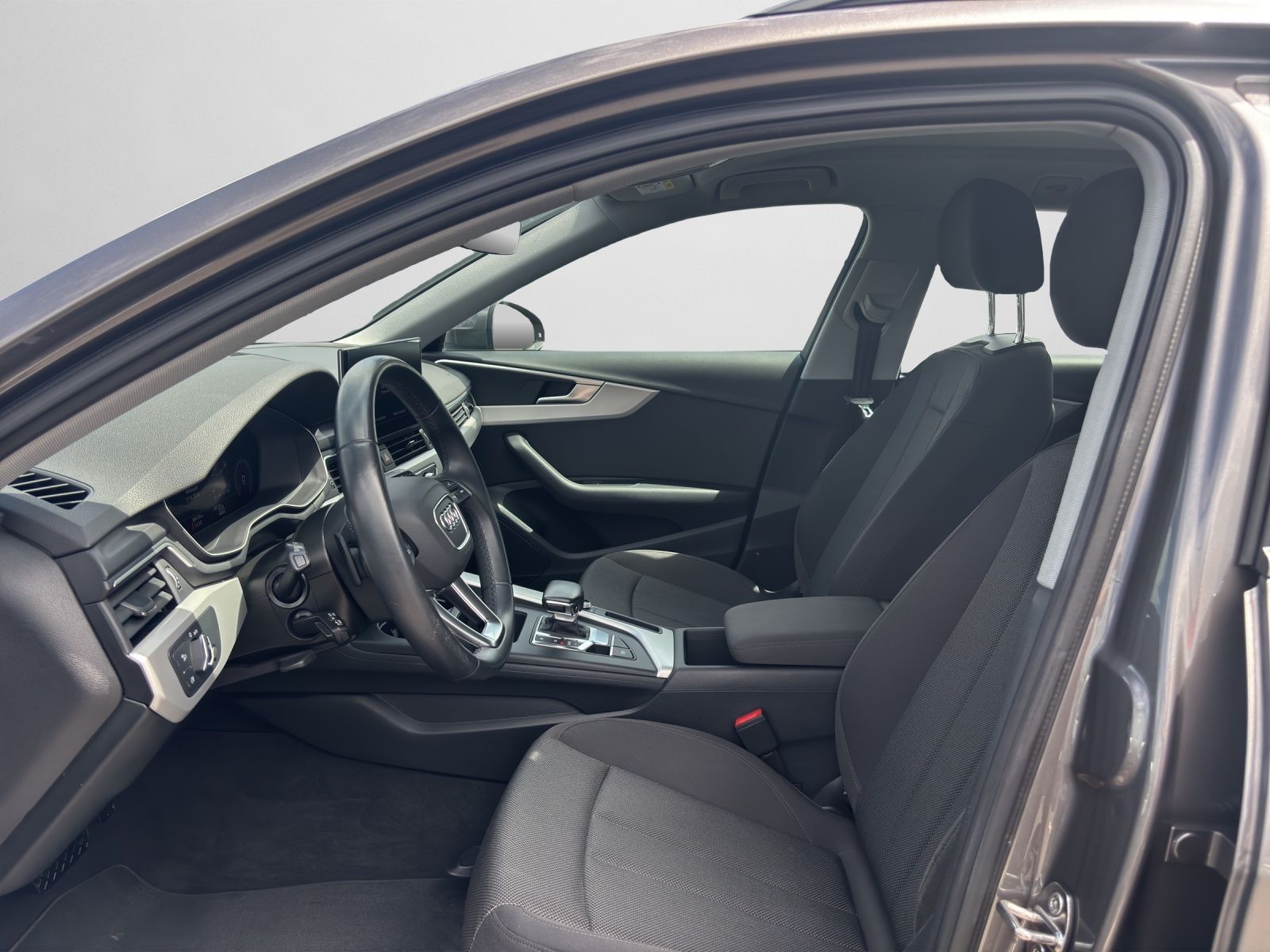 Audi A4 - Bild 13