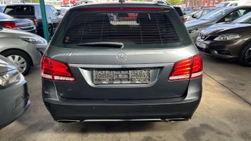 Mercedes E 200 - 5