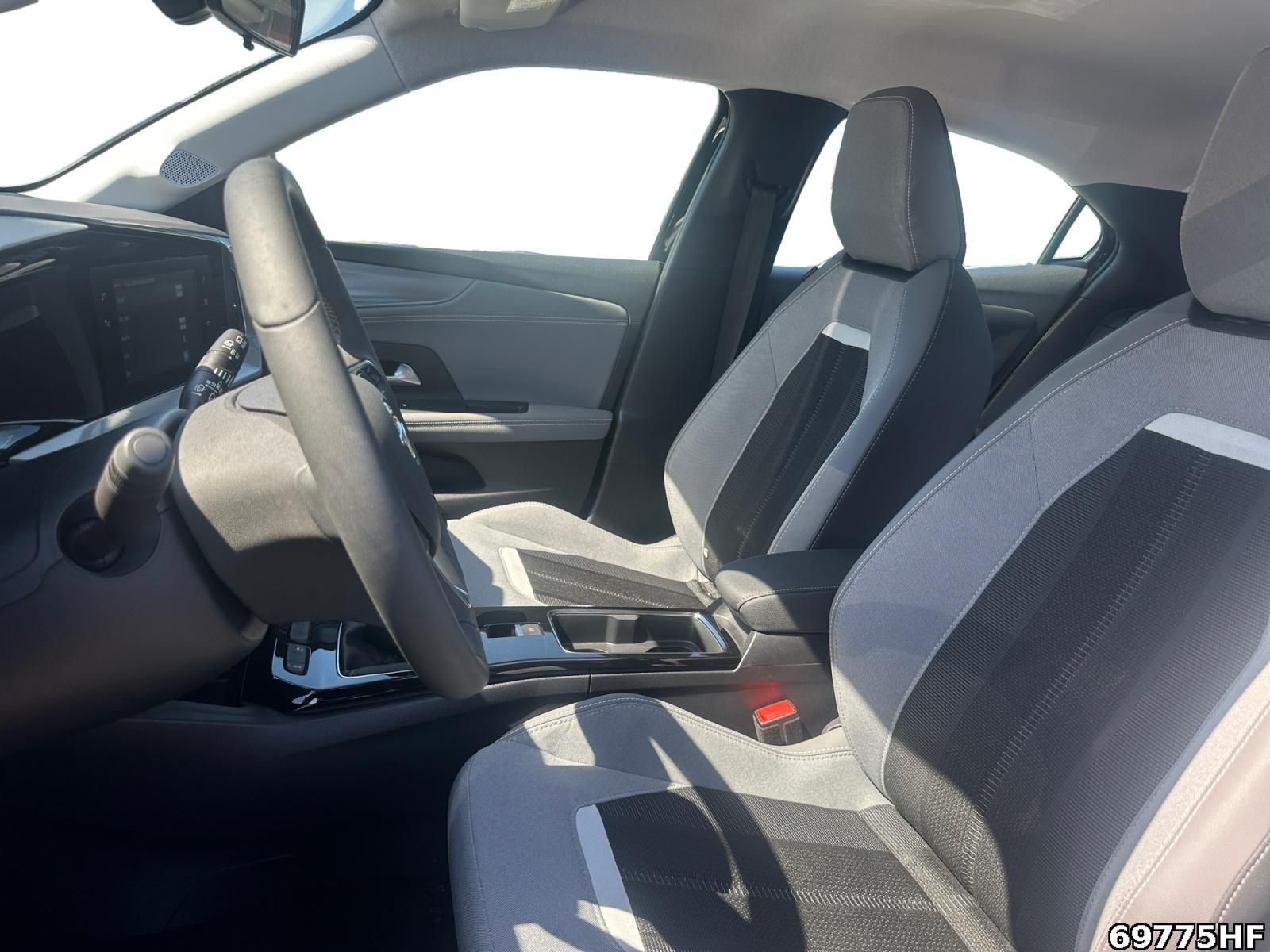 Fahrzeugabbildung Opel Mokka 1.2 Turbo Elegance 74kW