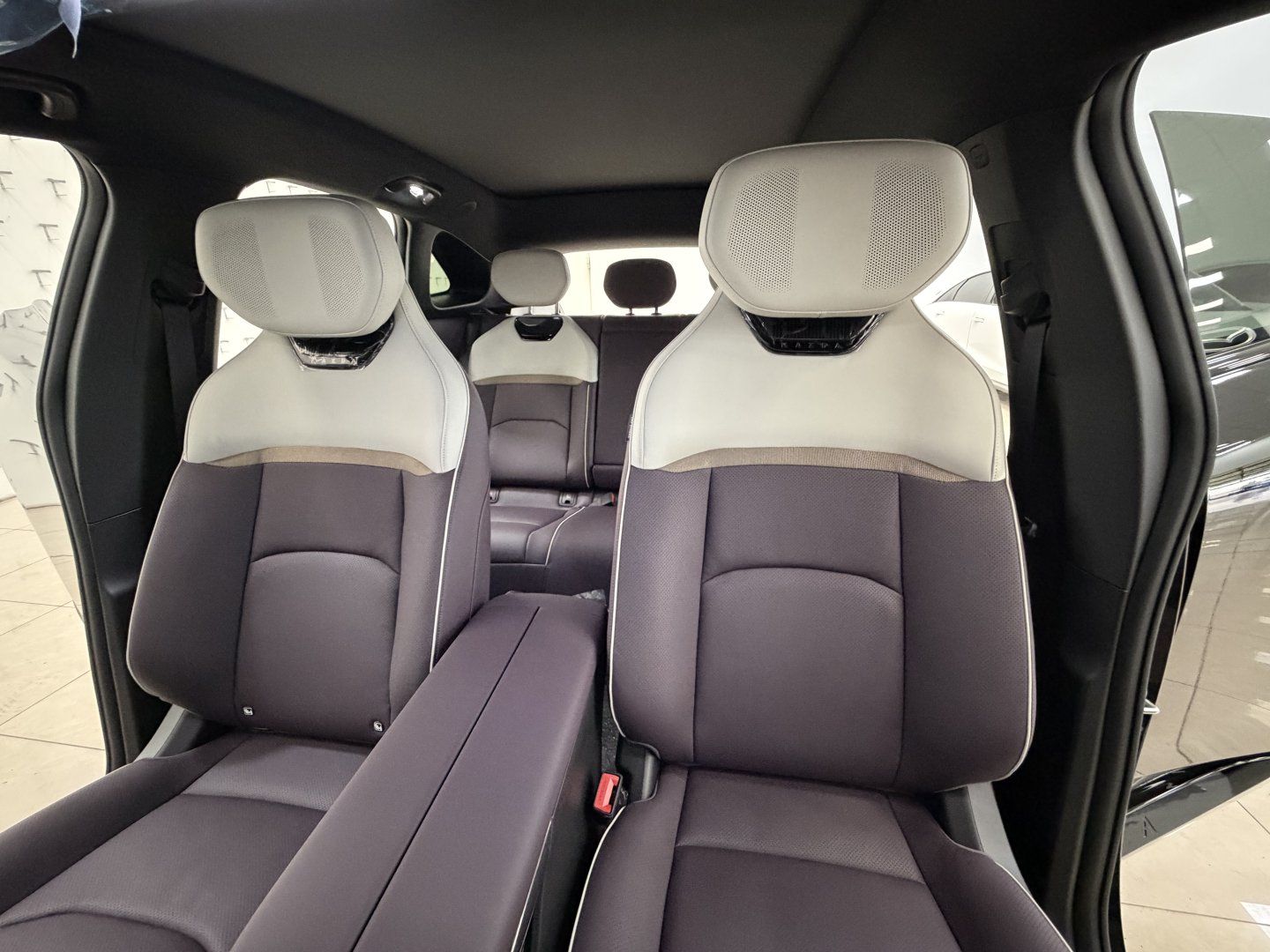 Mazda CX-6e - Bild 17