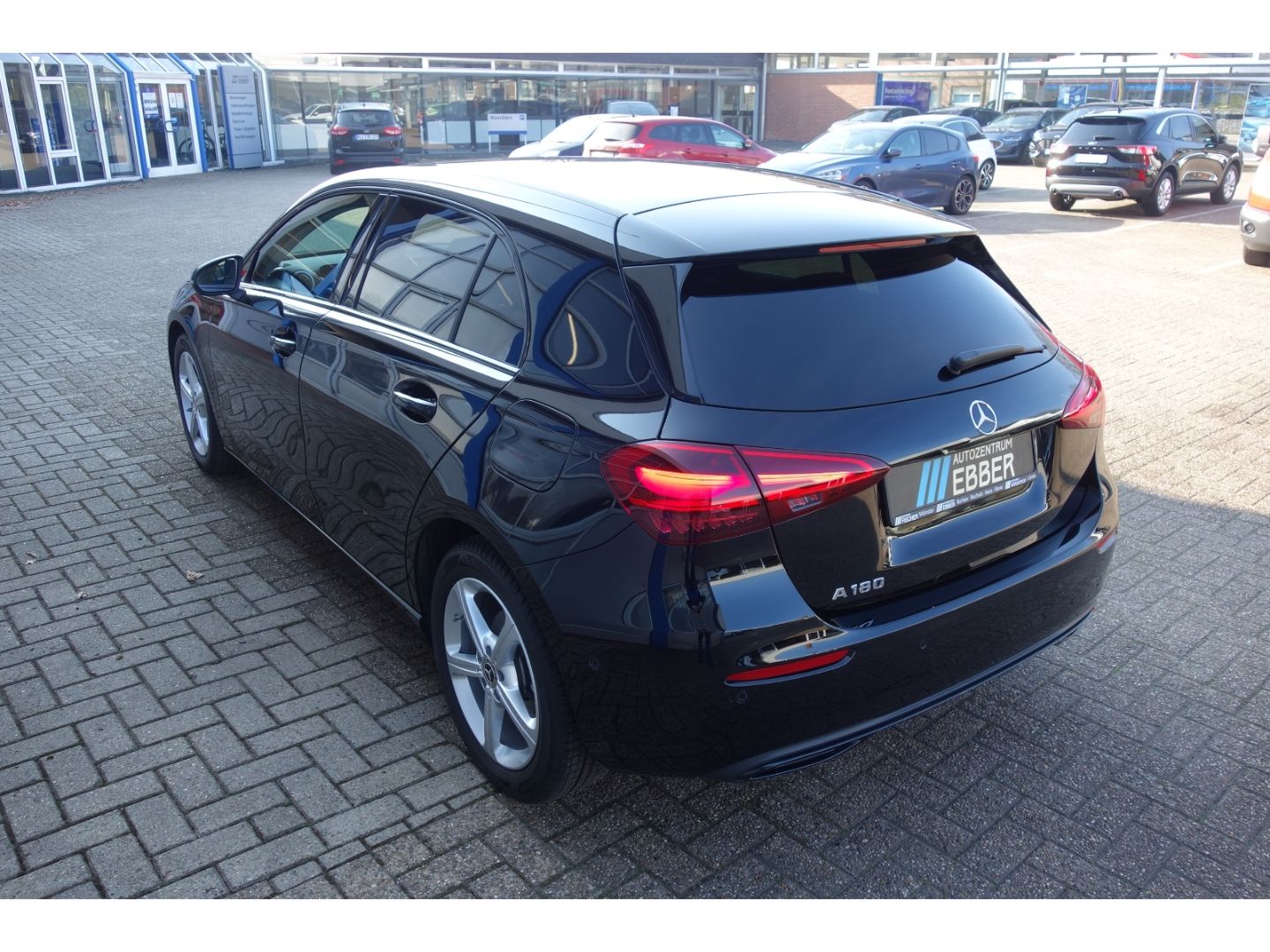 Mercedes-Benz A 180 Night-Paket Lenkradheizung Navi Digitales foto 6