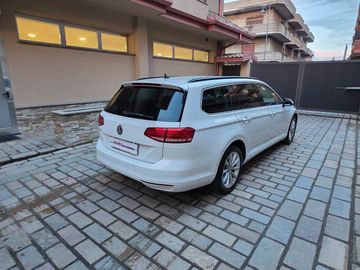 Volkswagen Passat Variant - 5