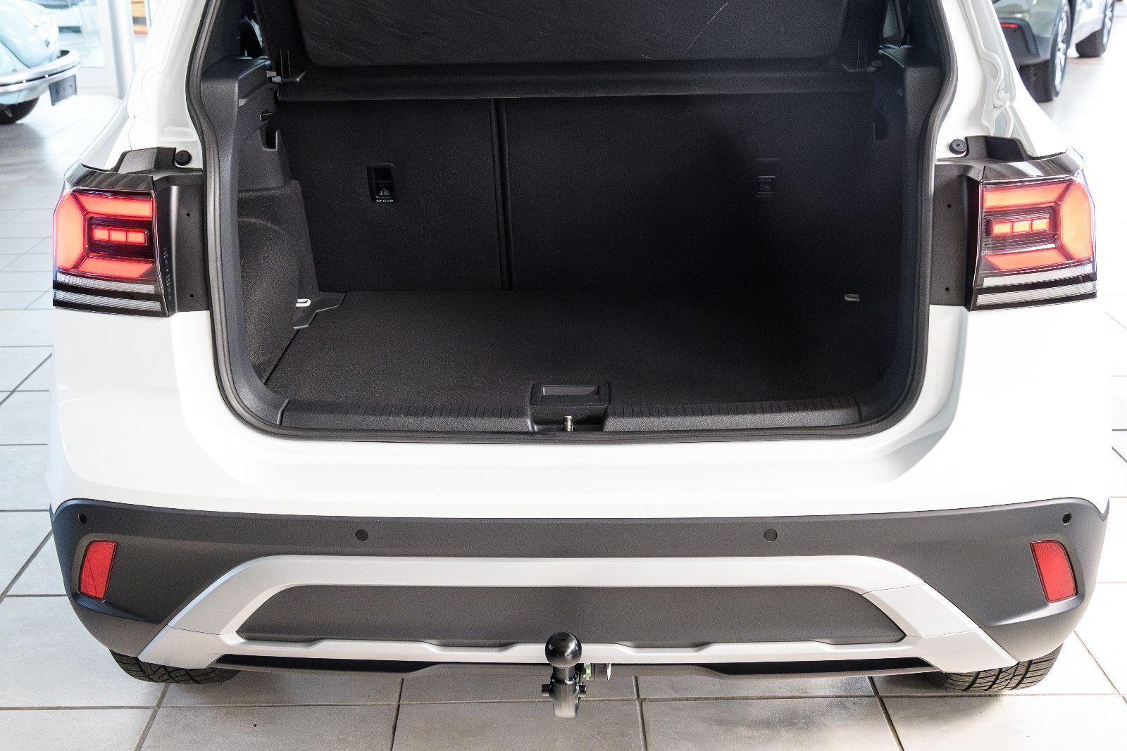 Fahrzeugabbildung Volkswagen T-Cross Goal 1.0 TSI DSG LED+AHK+NAV+ACC+APP+SHZ