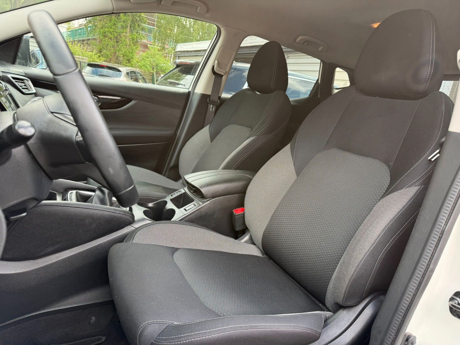 Fahrzeugabbildung Nissan Qashqai N-Connecta 4x4