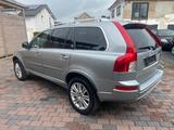 Volvo XC90 D5 Executive NAVI, Leder, 7-Sitze - Volvo XC90 mit Diesel-Antrieb: Geländewagen