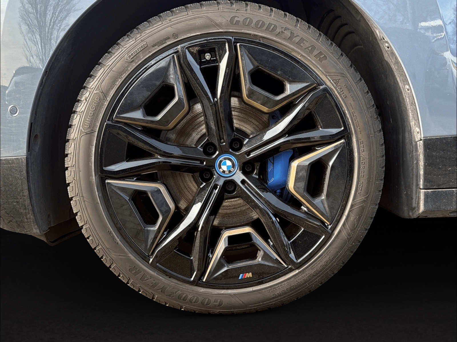 BMW iX - Bild 13