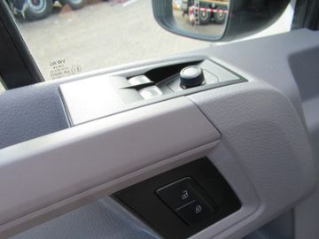 Volkswagen Crafter - 12