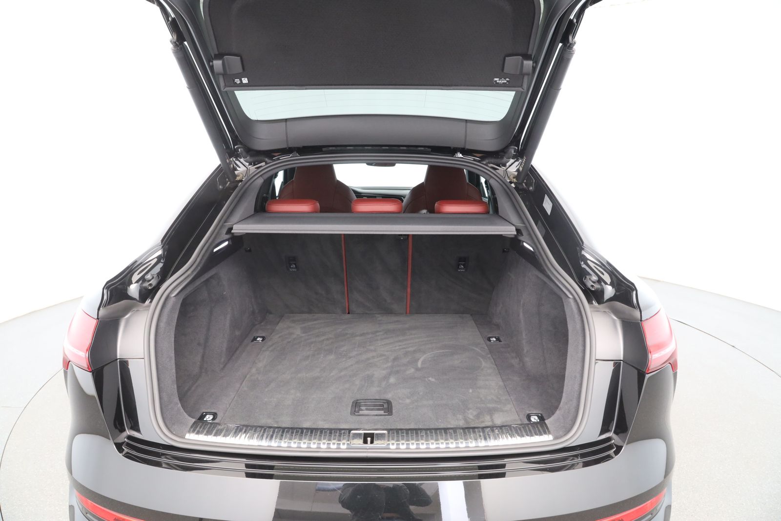 Audi e-tron - Bild 10