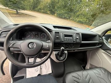 Volkswagen T6 Transporter - 9