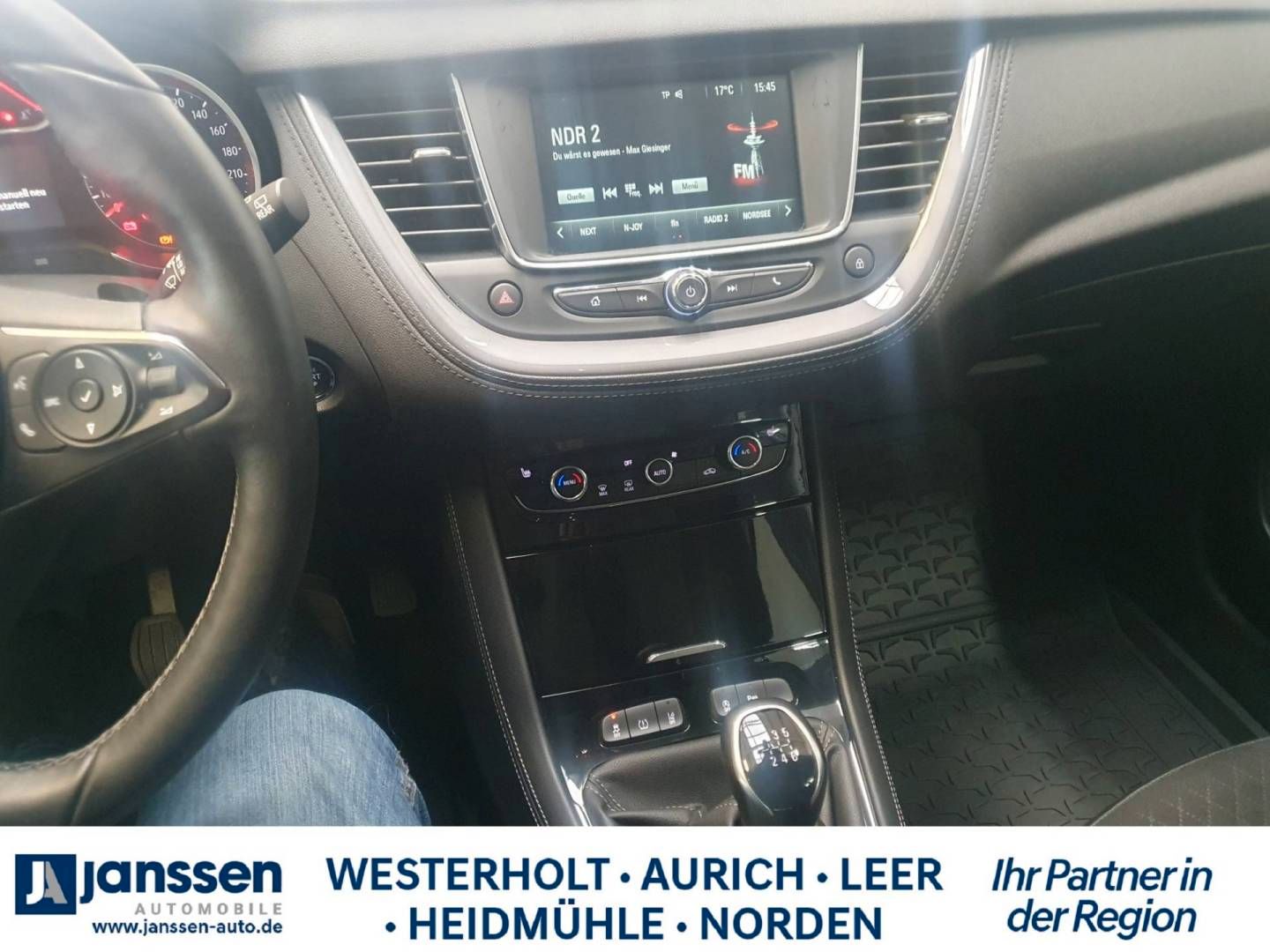 Fahrzeugabbildung Opel Grandland X Business INNOVATION