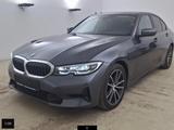 BMW 320i Limousine Advantage - BMW 3er Reihe in Bochum