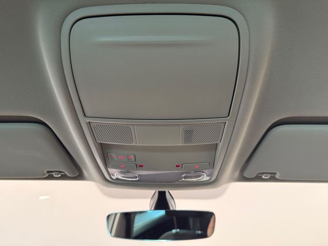 Ateca 1.5 TSI DSG STYLE +LED+NAVI+BEATS+ALU+PDC+