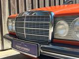 Mercedes-Benz 240D W123, Liebhaberfahrzeug, sehr gepflegt! - Mercedes-Benz 240 mit Diesel-Antrieb