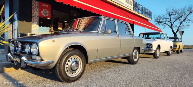 Alfa Romeo 1750 BERLINA (16.448 KM ORIGINALI)