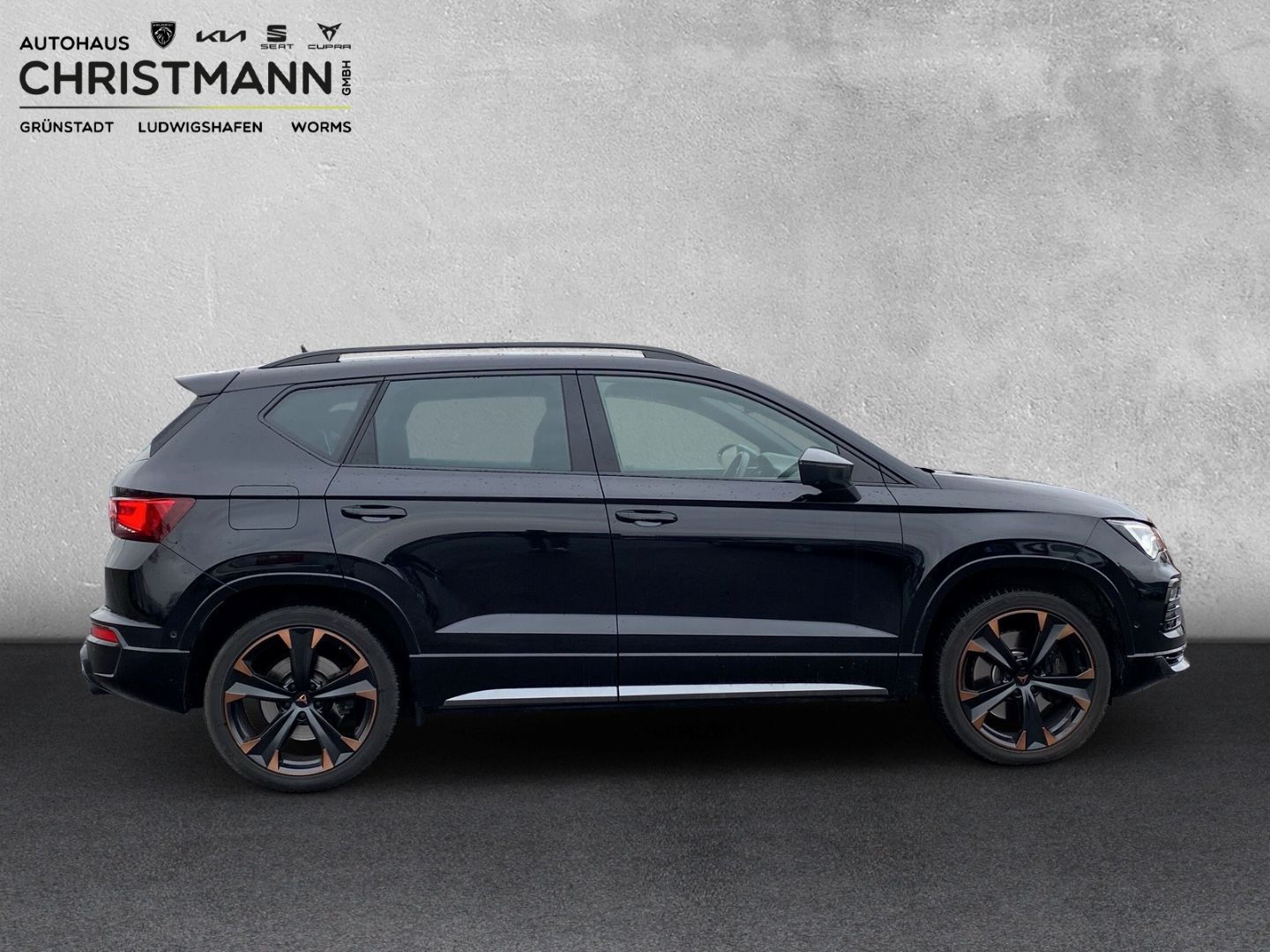 Fahrzeugabbildung CUPRA Ateca VZ 4Drive AD AHK-klappbar Navi Digitales C