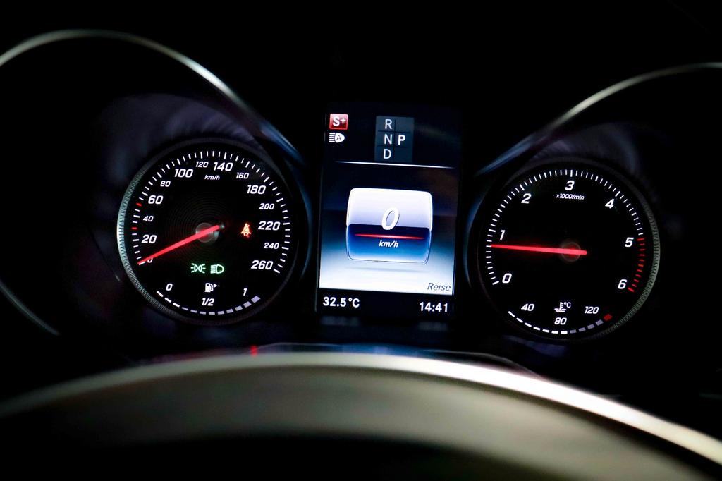 Mercedes-Benz C 250