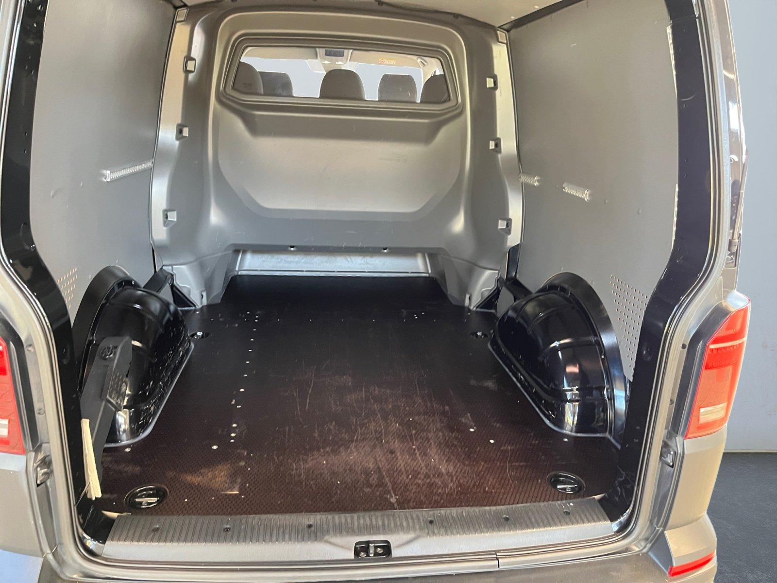 Volkswagen T6.1 Transporter Plus Mixto LR 2.0TDI DSG 4x4 AH