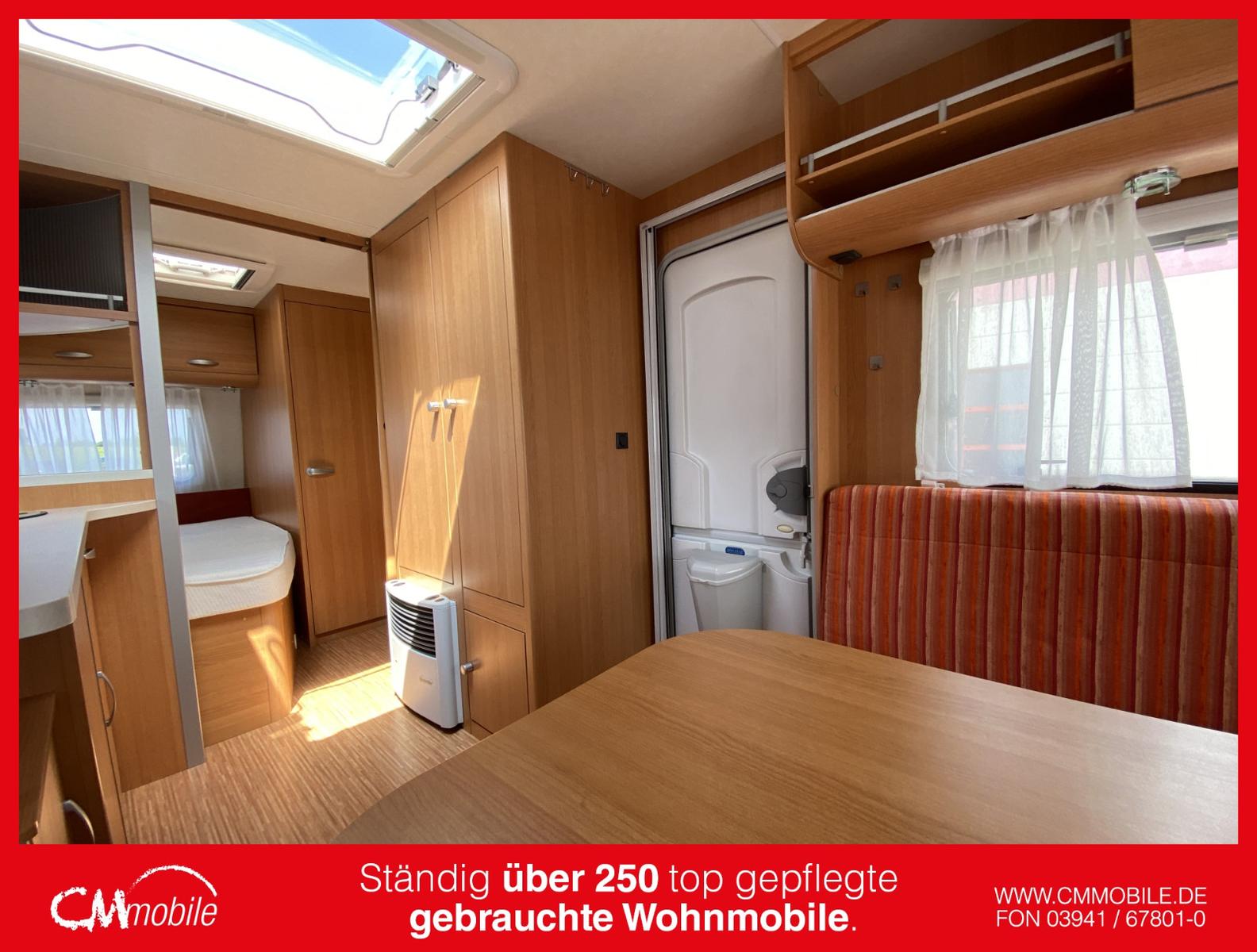 Knaus Sport 500 FU - Festbett - Rundsitzgruppe -