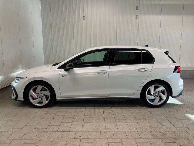 Golf VIII GTI 2.0 TSI DSG NAVI LED-PLUS SOUNDSYS