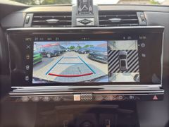 Fahrzeugabbildung DS Automobiles DS 7 BlueHDI 130 Aut. OPERA LEDER Panoramadach