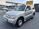 Mitsubishi Pajero 3,2 DI-D Elegance Automatik/Leder - gebrauchte Mitsubishi Pajero aus dem Jahr 2003