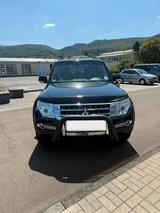 Mitsubishi Pajero 3,2 DI-D 4WD Edition 100 Automatik Ed... - Mitsubishi Pajero: 3.2