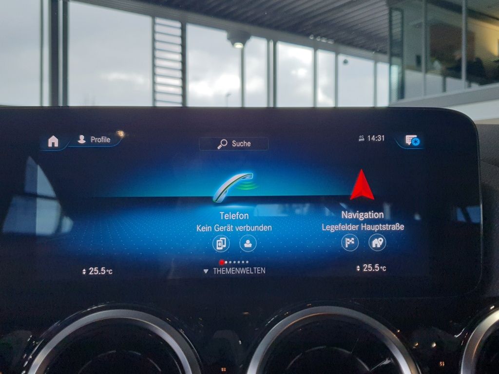 Fahrzeugabbildung Mercedes-Benz GLA 200 el.Heckklappe*AHK*Sitzheizung*Kamera*LED