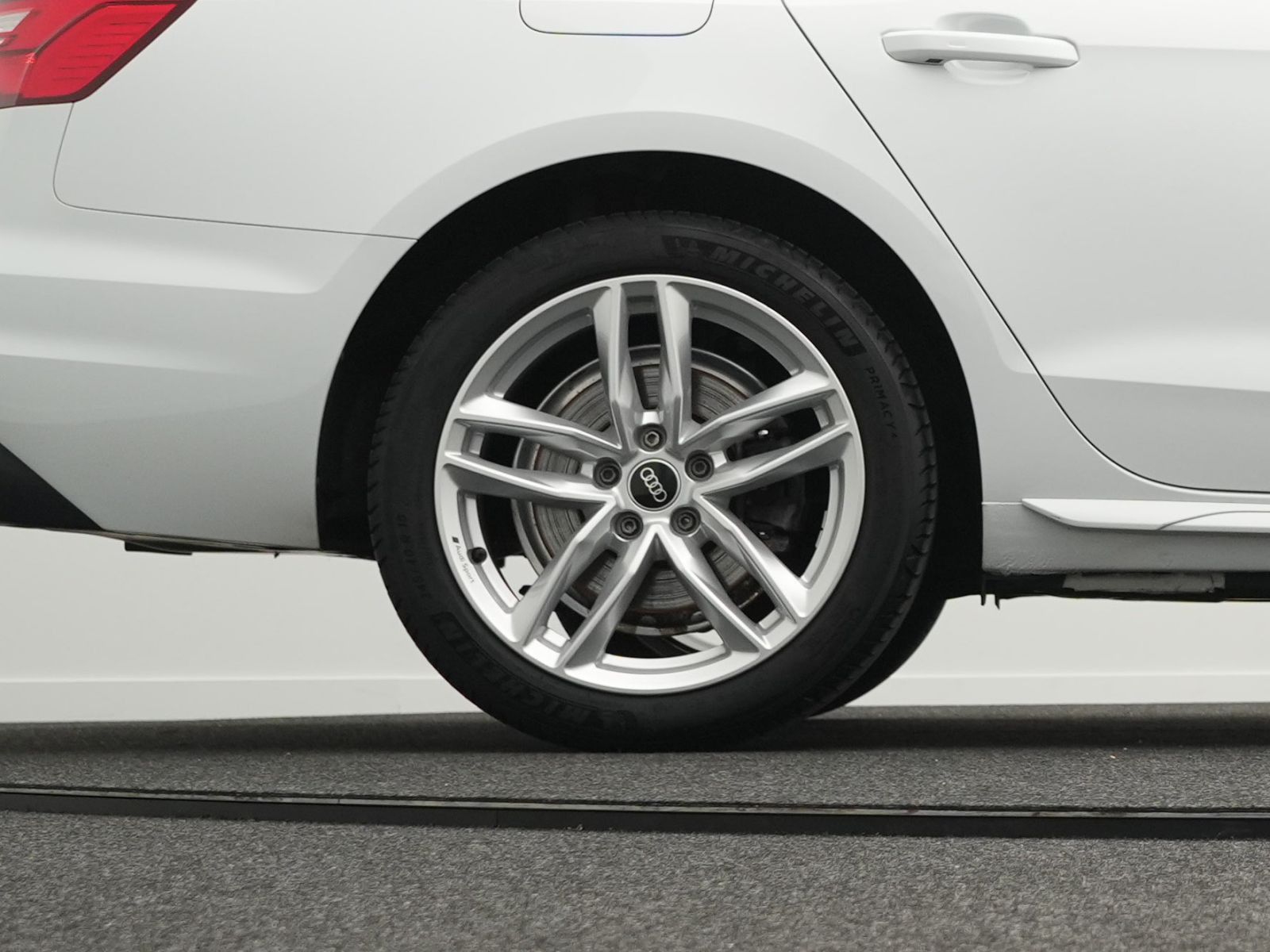 Audi A4 - Bild 49