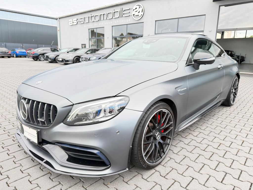 Image of Mercedes-Benz C 63 AMG