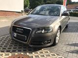 Audi A3 1.6 TDI (DPF) Attraction *ZAHNRIEMEN NEU* - Audi A3: Zahnriemen
