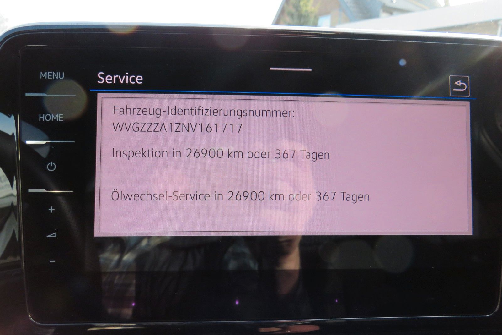 Fahrzeugabbildung Volkswagen T-Roc R-LINE AHK DCC ACC NAVI KAMERA 8-FACH 1.H