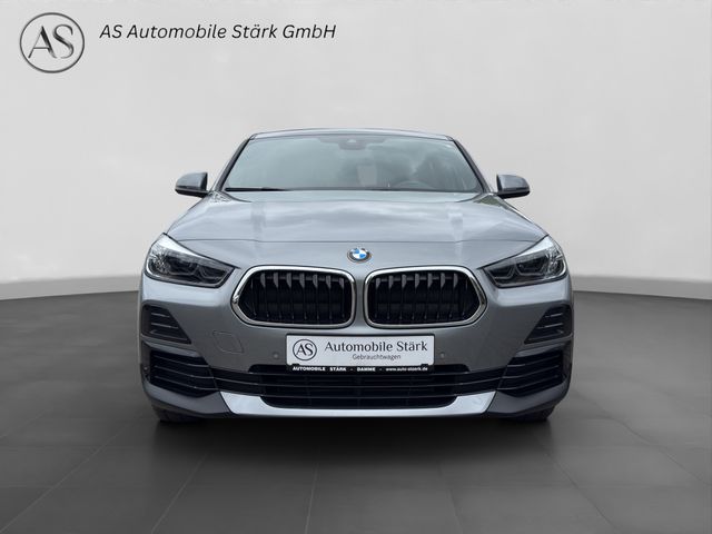 Fahrzeugabbildung BMW X2 sDrive 18i Automatik+LED+Kamera+Sportsi.+Navi