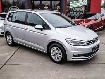 Fahrzeugabbildung Volkswagen Touran 15TSI ACT OPF DSG Comfortline LED ACC PLA
